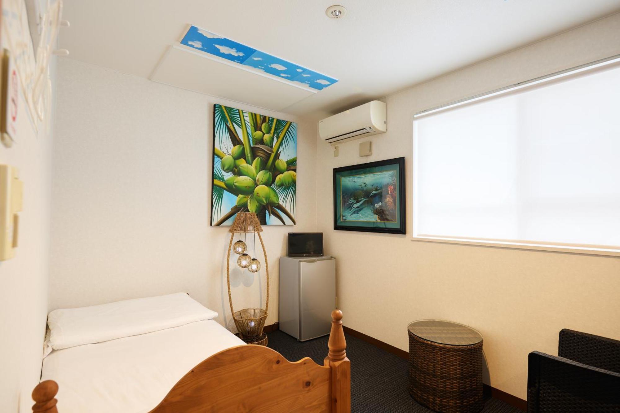 Guest House Grand Naha Buitenkant foto